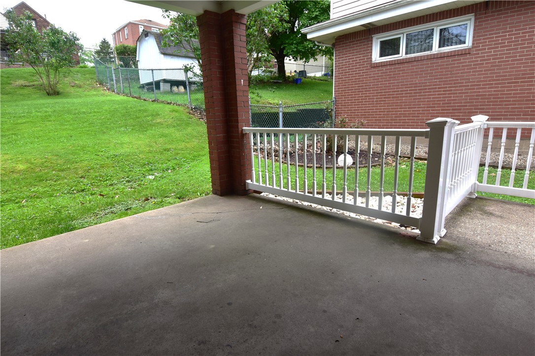 117 Constitution Ave Ave, West Mifflin, Pennsylvania image 24