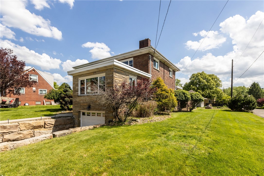 190 Mary Ave
