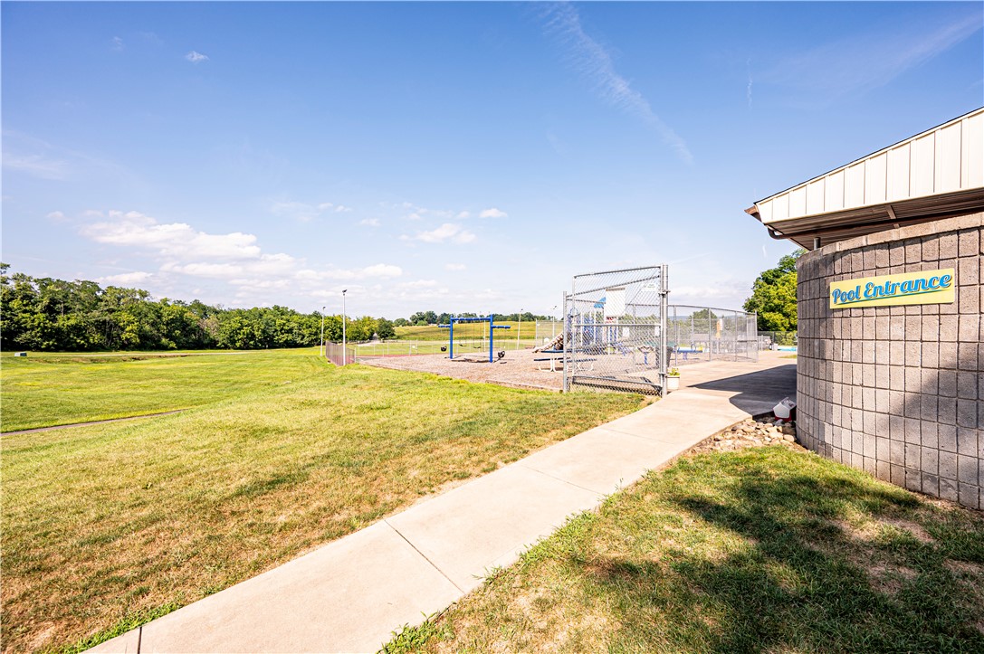 Unity Twp, Pennsylvania 15650, United States, 2 Bedrooms Bedrooms, ,2 BathroomsBathrooms,Residential,Active,195298