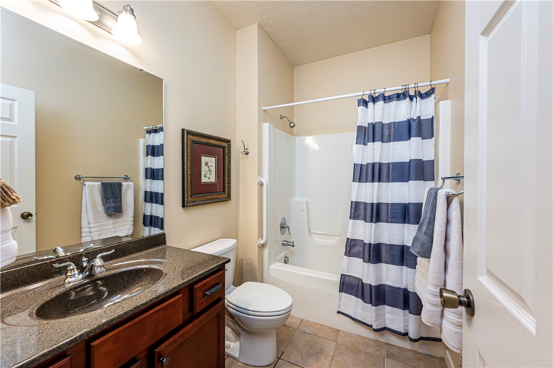 Unity Twp, Pennsylvania 15650, United States, 2 Bedrooms Bedrooms, ,2 BathroomsBathrooms,Residential,Active,195298