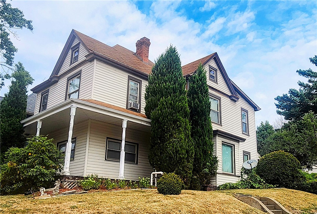 City Of Washington, Pennsylvania 15301, United States, 4 Bedrooms Bedrooms, ,2 BathroomsBathrooms,Residential,Pending,47610