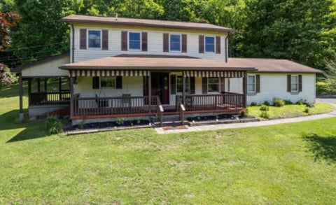Photo of 567 Leasure Ln, Tarentum, PA 15084 (MLS # 1760942)