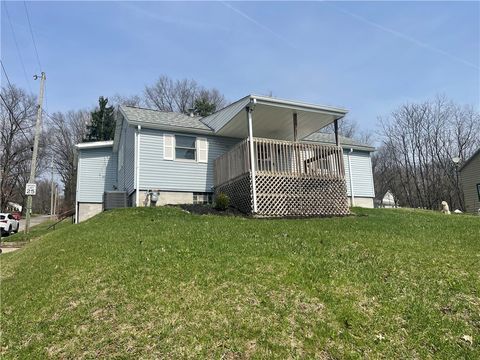 Photo of 123 Chestnut, Wheatland, PA 16161 (MLS # 1743806)