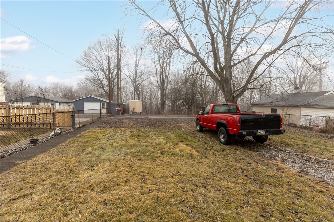 4736 4th Ave Ave, Beaver Falls, Pennsylvania image 24