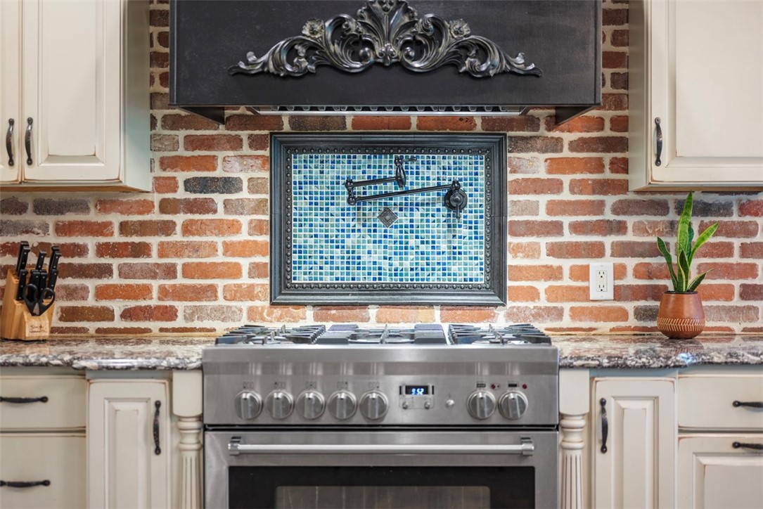 Pine Twp - Nal, Pennsylvania 15044, United States, 4 Bedrooms Bedrooms, ,4 BathroomsBathrooms,Residential,Contingent,107710