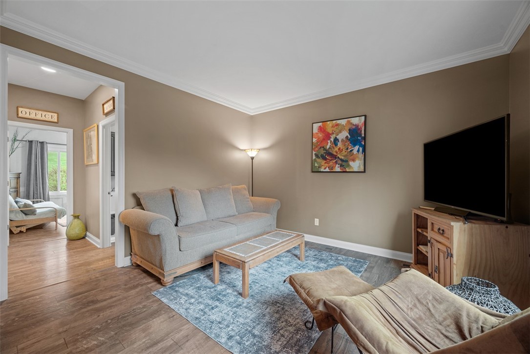 Pine Twp - Nal, Pennsylvania 15044, United States, 4 Bedrooms Bedrooms, ,4 BathroomsBathrooms,Residential,Contingent,107710