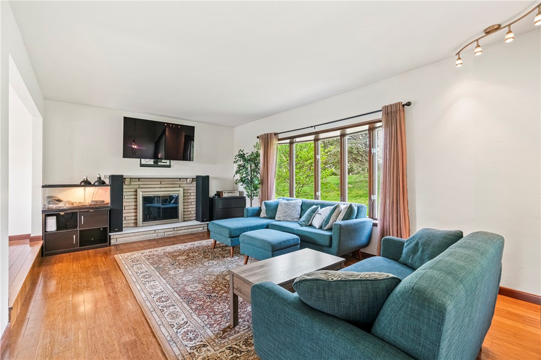 2110 Lorenzi Lane
