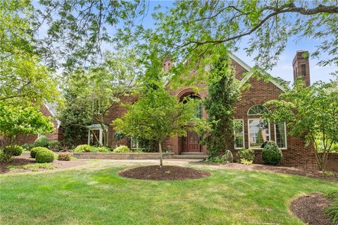 1609 Blackburn Heights Drive Franklin Park PA 15143