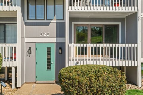 323 Ridge Point Cir 24 South Fayette PA 15017