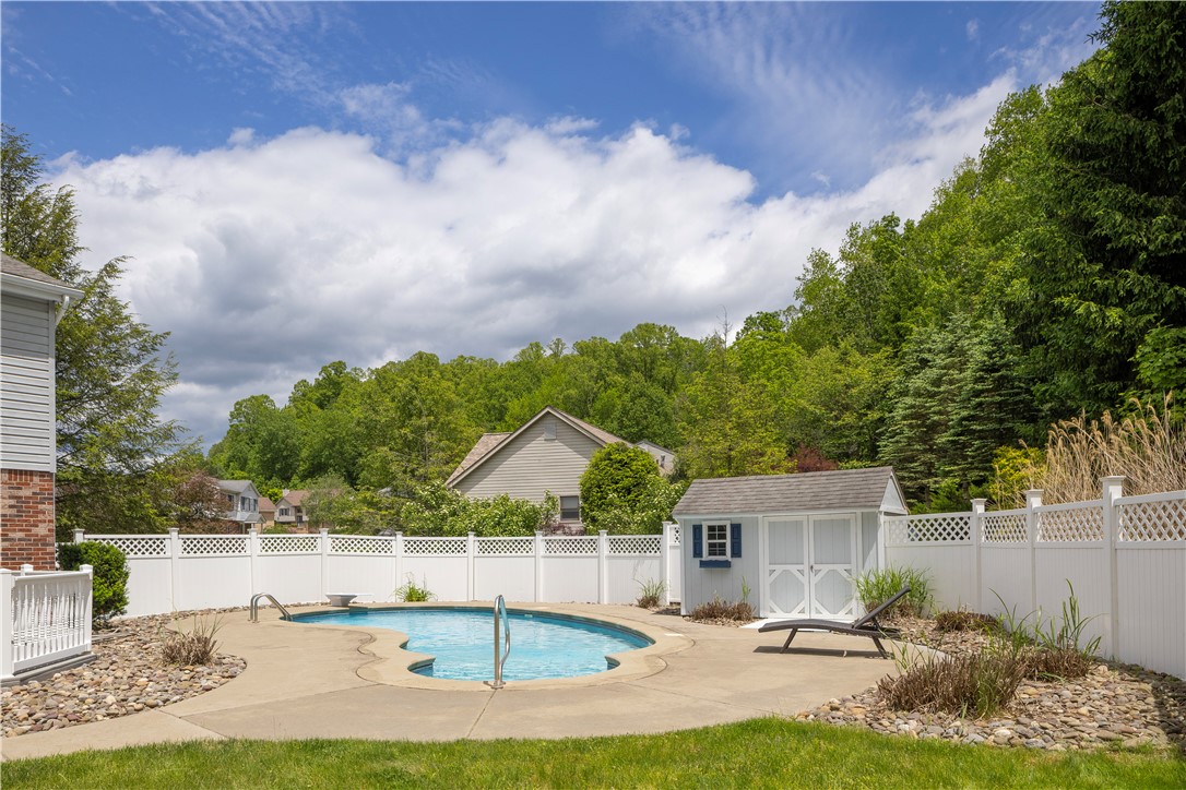 301 Dogwood Dr Dr, Murrysville, Pennsylvania image 4
