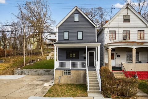 817 Eldora Pl Beltzhoover PA 15210