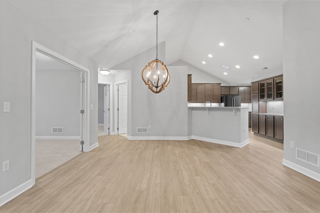 103 Spring Valley Dr