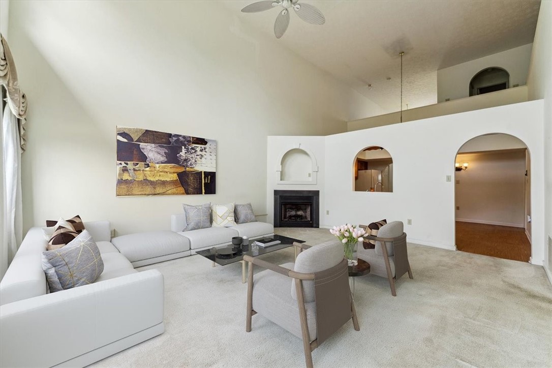 103 Sparrow Ln