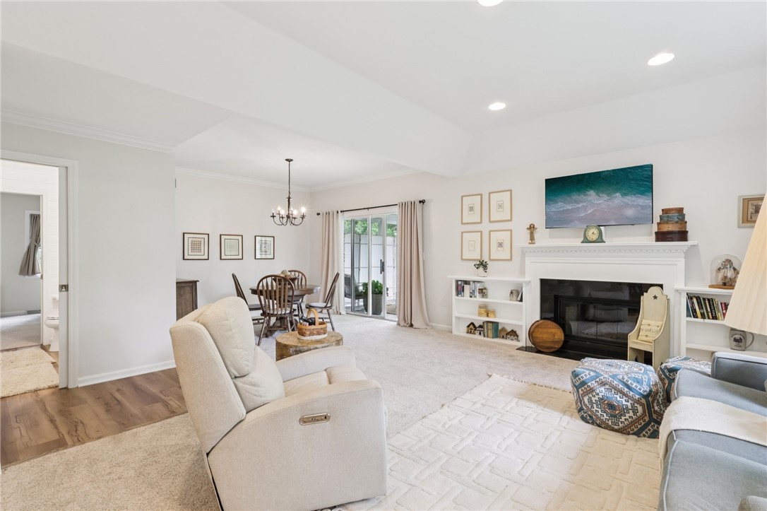1005 Lakemont Dr