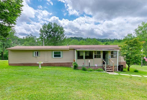 Photo of 5225 Saltsburg Rd, Murrysville, PA 15668 (MLS # 1759492)