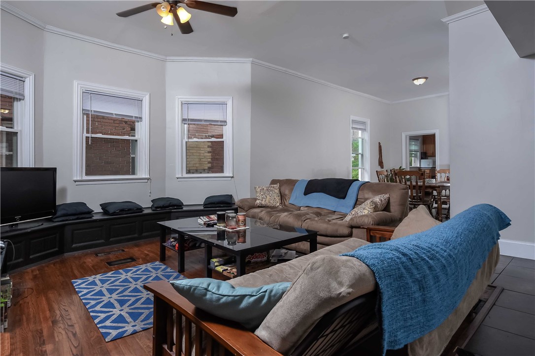 South Side, Pennsylvania 15203, United States, 4 Bedrooms Bedrooms, ,2 BathroomsBathrooms,Residential,Active,144457