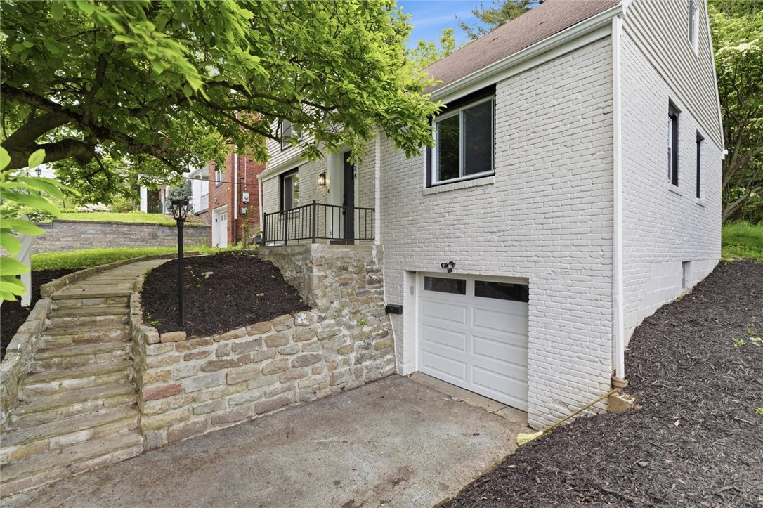 814 Fruithurst Dr