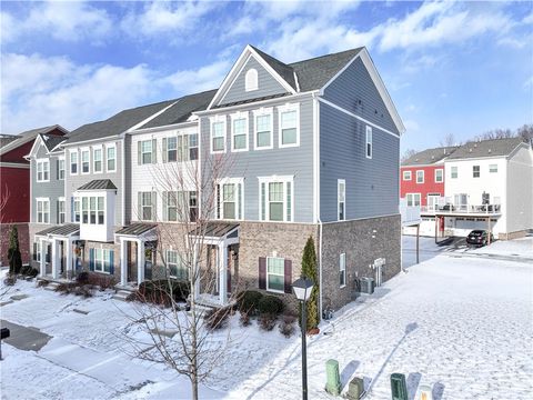 Photo of 527 Tuscarora Rd, Mars, PA 16046 (MLS # 1739477)