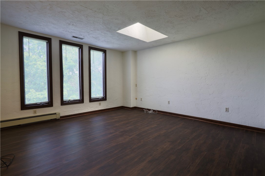 Monroeville, Pennsylvania 15146, United States, 2 Bedrooms Bedrooms, ,2 BathroomsBathrooms,Residential,Active,167129