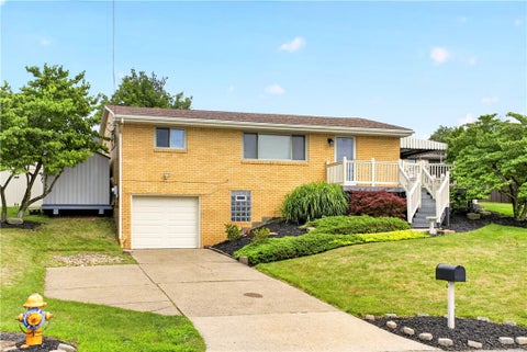 Photo of 142 Helena St, West Mifflin, PA 15122 (MLS # 1764263)