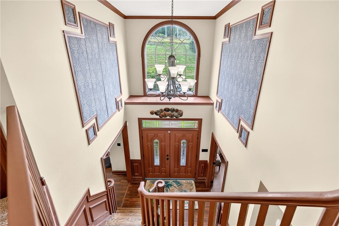 2042 STERLING DRIVE