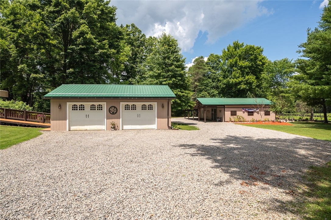 153 McConnells Mill Rd
