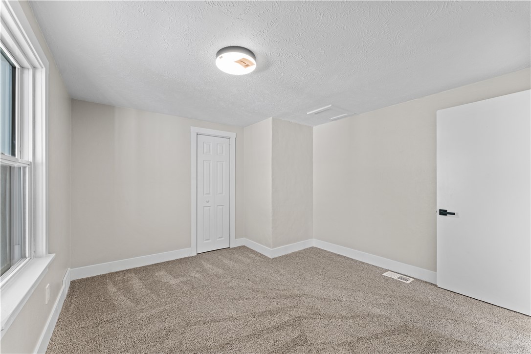 5056 Don St, Finleyville, Pennsylvania image 12