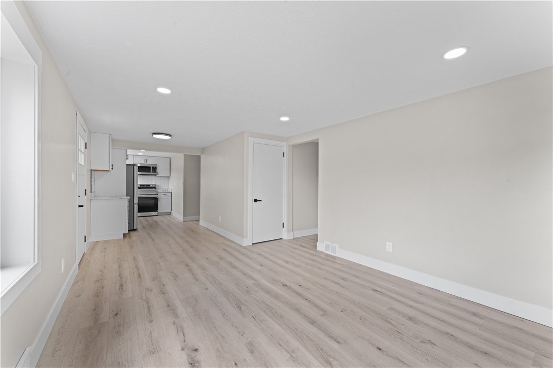 5056 Don St, Finleyville, Pennsylvania image 10
