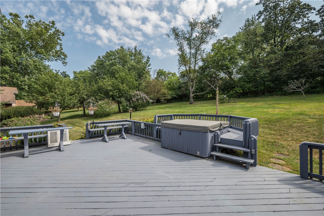 Peters Twp, Pennsylvania 15317, United States, 4 Bedrooms Bedrooms, ,3 BathroomsBathrooms,Residential,Active,189902