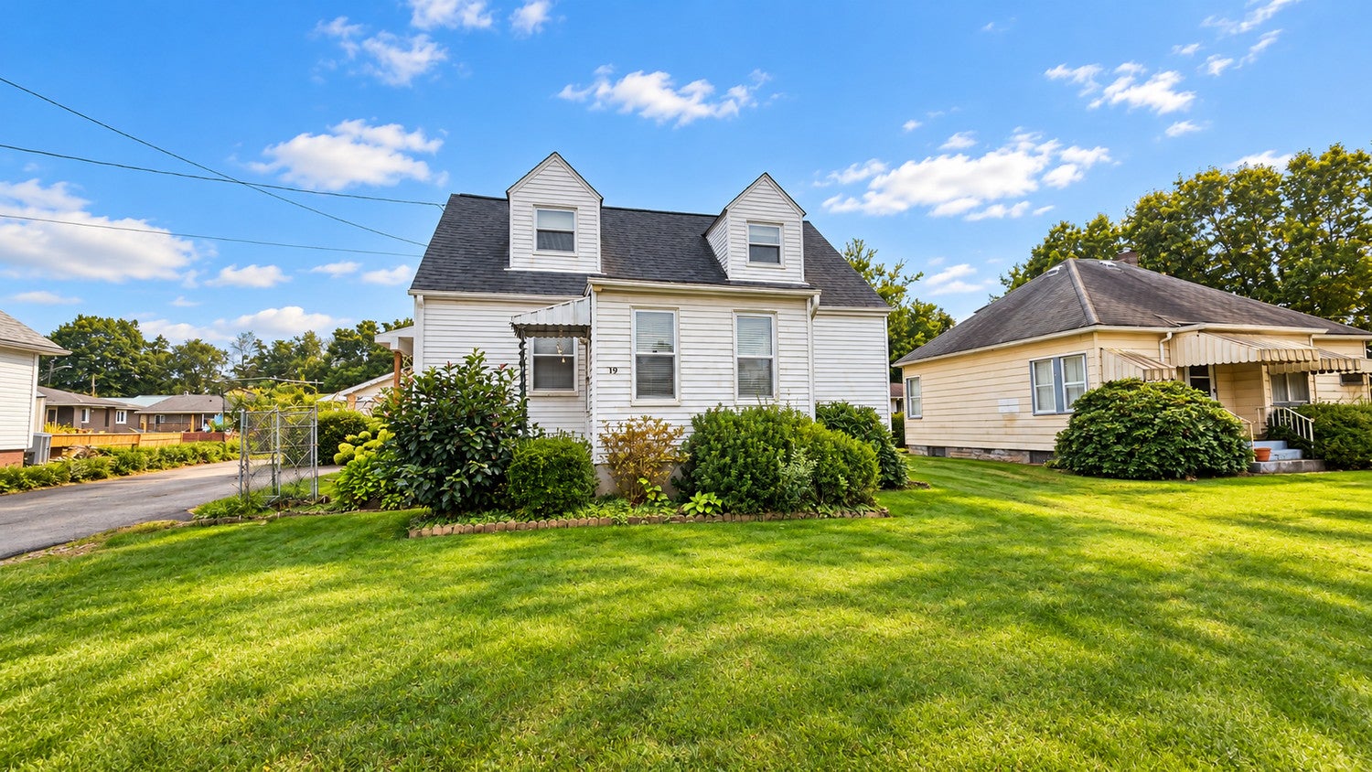 19 Hodel Street
