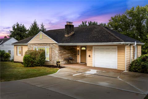 Photo for 279 Hilltop Lane