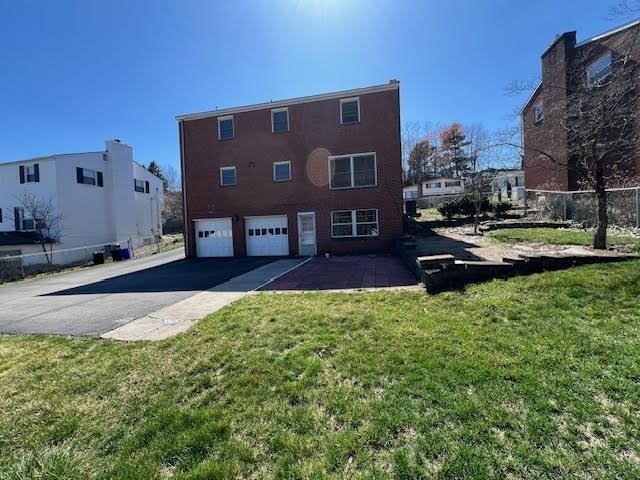 1209 Holy Cross Dr, Monroeville, Pennsylvania image 27