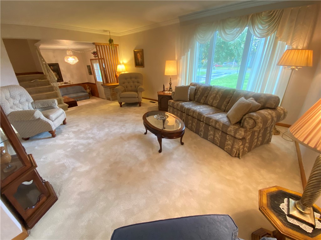 West Salem Twp, Pennsylvania 16125, United States, 4 Bedrooms Bedrooms, ,3 BathroomsBathrooms,Residential,Contingent,38663