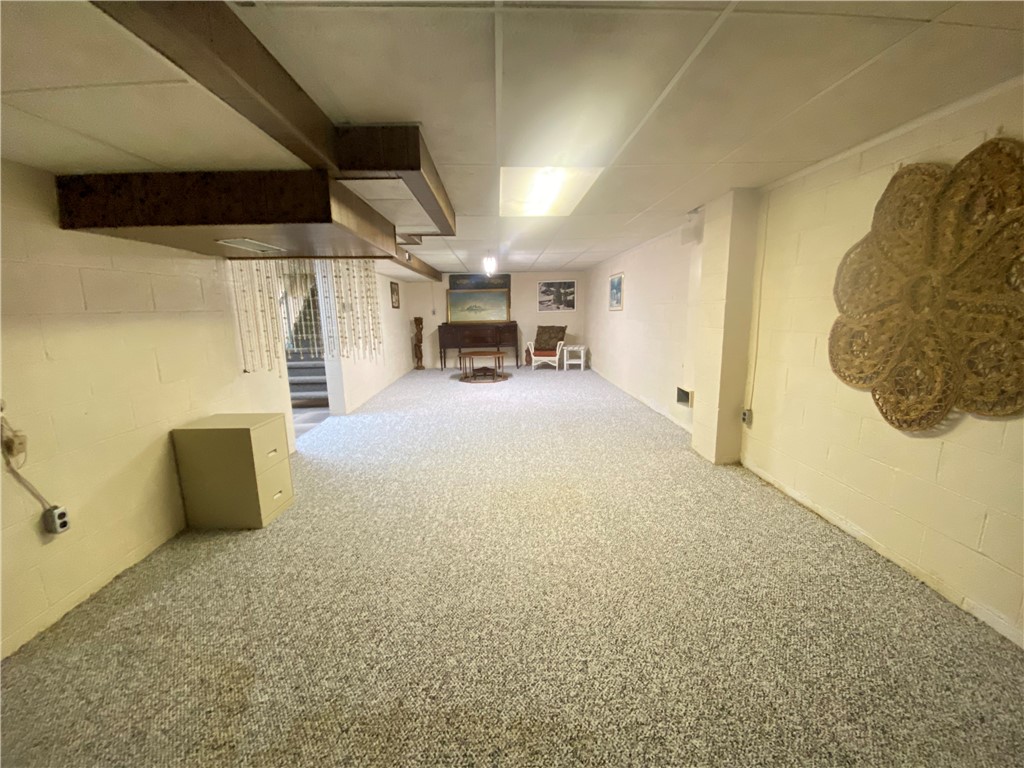 West Salem Twp, Pennsylvania 16125, United States, 4 Bedrooms Bedrooms, ,3 BathroomsBathrooms,Residential,Contingent,38663