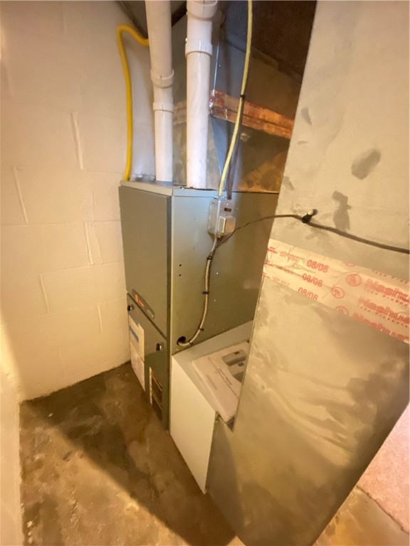 West Salem Twp, Pennsylvania 16125, United States, 4 Bedrooms Bedrooms, ,3 BathroomsBathrooms,Residential,Contingent,38663