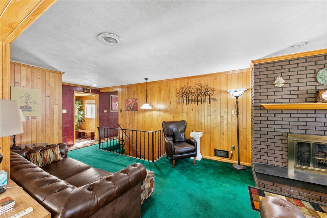 Murrysville, Pennsylvania 15632, United States, 4 Bedrooms Bedrooms, ,3 BathroomsBathrooms,Residential,Active,200271