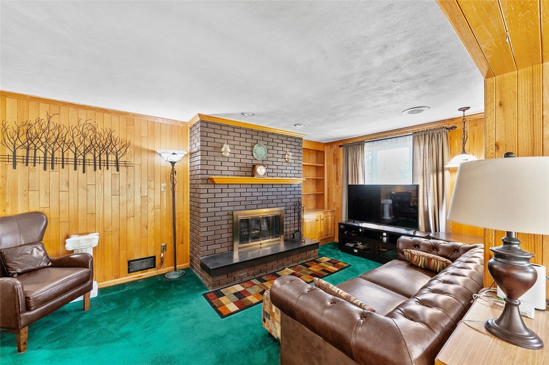 Murrysville, Pennsylvania 15632, United States, 4 Bedrooms Bedrooms, ,3 BathroomsBathrooms,Residential,Active,200271