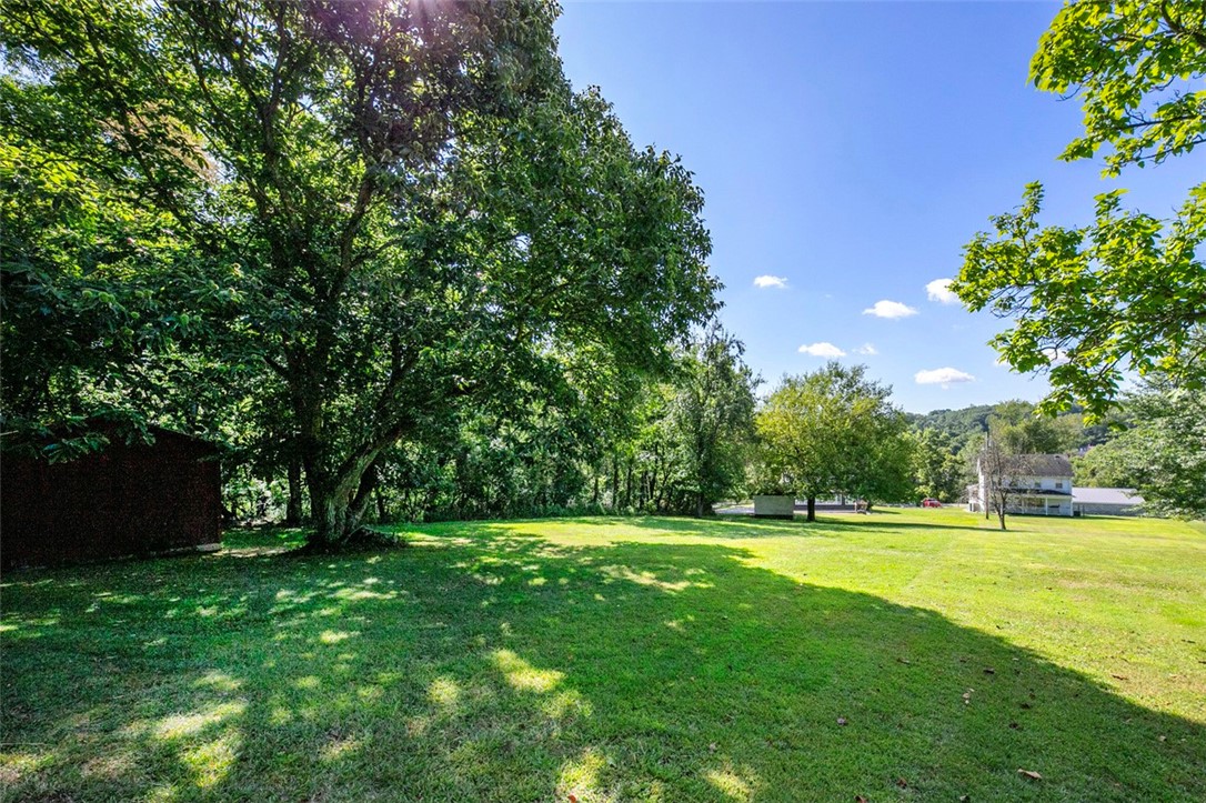 Murrysville, Pennsylvania 15632, United States, 4 Bedrooms Bedrooms, ,3 BathroomsBathrooms,Residential,Active,200271