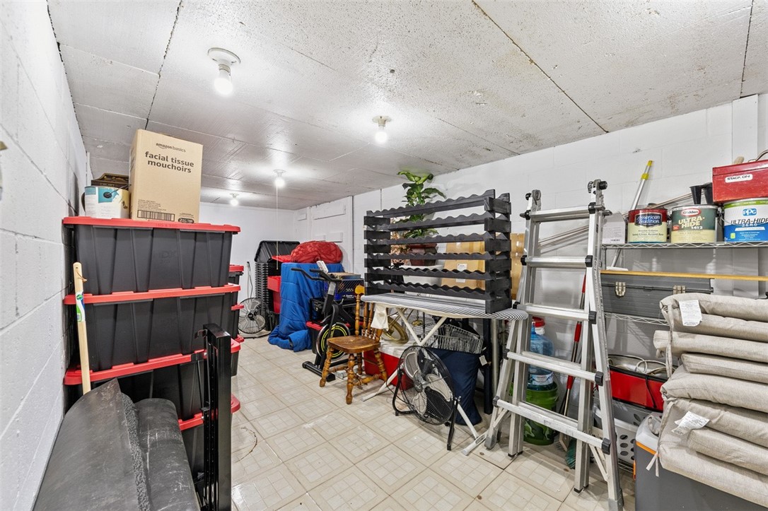 Murrysville, Pennsylvania 15632, United States, 4 Bedrooms Bedrooms, ,3 BathroomsBathrooms,Residential,Active,200271