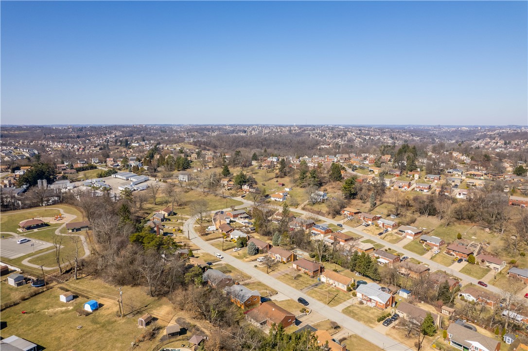 4301 Seton St, Whitehall, Pennsylvania image 32