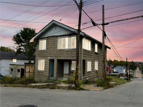 Photo of 1000 North Ave, Pittsburgh, PA 15221 (MLS # 1732723)