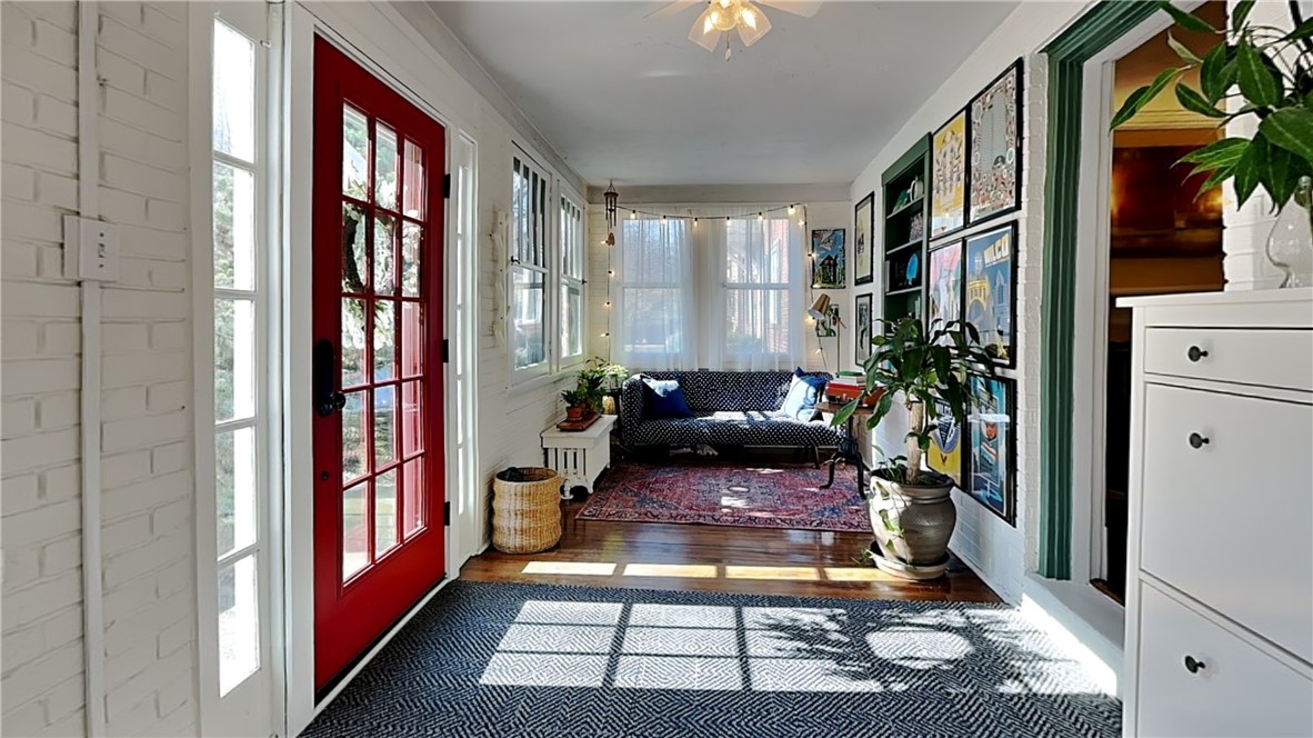 Mt. Lebanon, Pennsylvania 15216, United States, 4 Bedrooms Bedrooms, ,3 BathroomsBathrooms,Residential,Contingent,88148