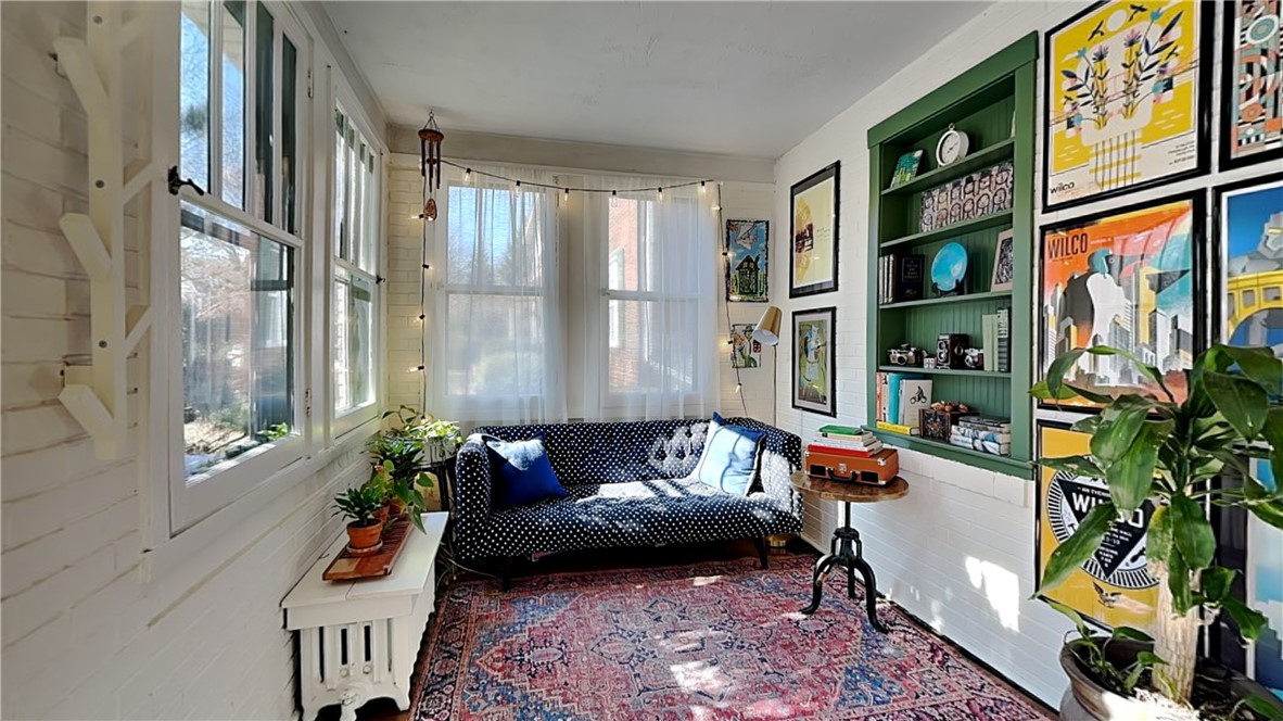 Mt. Lebanon, Pennsylvania 15216, United States, 4 Bedrooms Bedrooms, ,3 BathroomsBathrooms,Residential,Contingent,88148