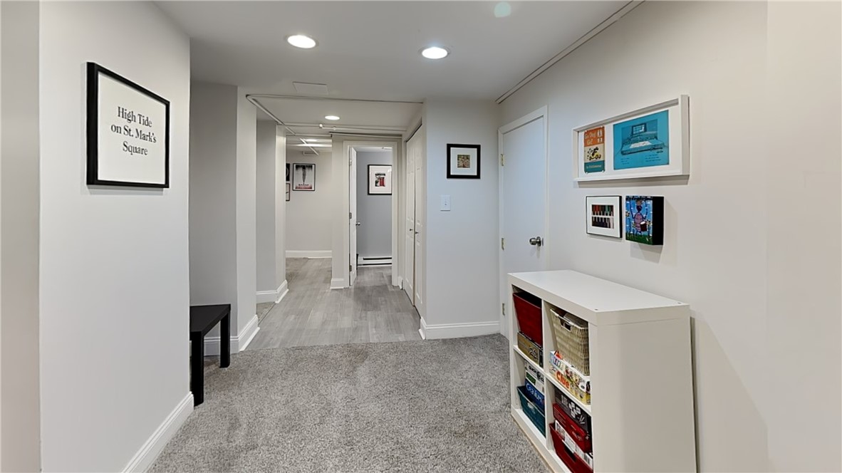 Mt. Lebanon, Pennsylvania 15216, United States, 4 Bedrooms Bedrooms, ,3 BathroomsBathrooms,Residential,Contingent,88148