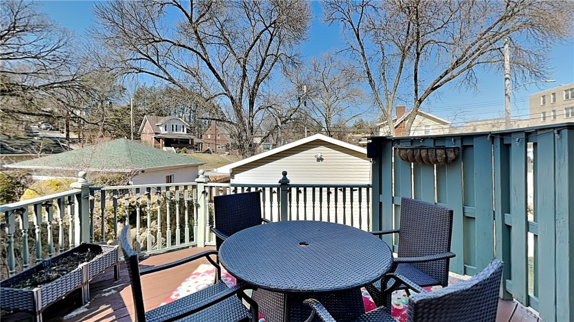 Mt. Lebanon, Pennsylvania 15216, United States, 4 Bedrooms Bedrooms, ,3 BathroomsBathrooms,Residential,Contingent,88148