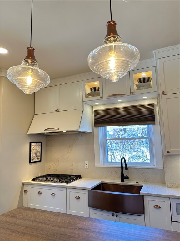 Mt. Lebanon, Pennsylvania 15216, United States, 4 Bedrooms Bedrooms, ,3 BathroomsBathrooms,Residential,Contingent,88148