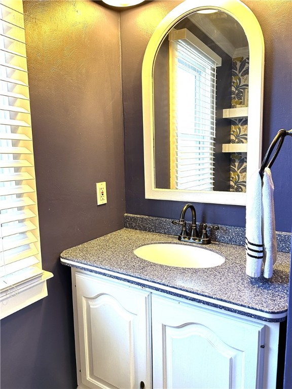 Mt. Lebanon, Pennsylvania 15216, United States, 4 Bedrooms Bedrooms, ,3 BathroomsBathrooms,Residential,Contingent,88148