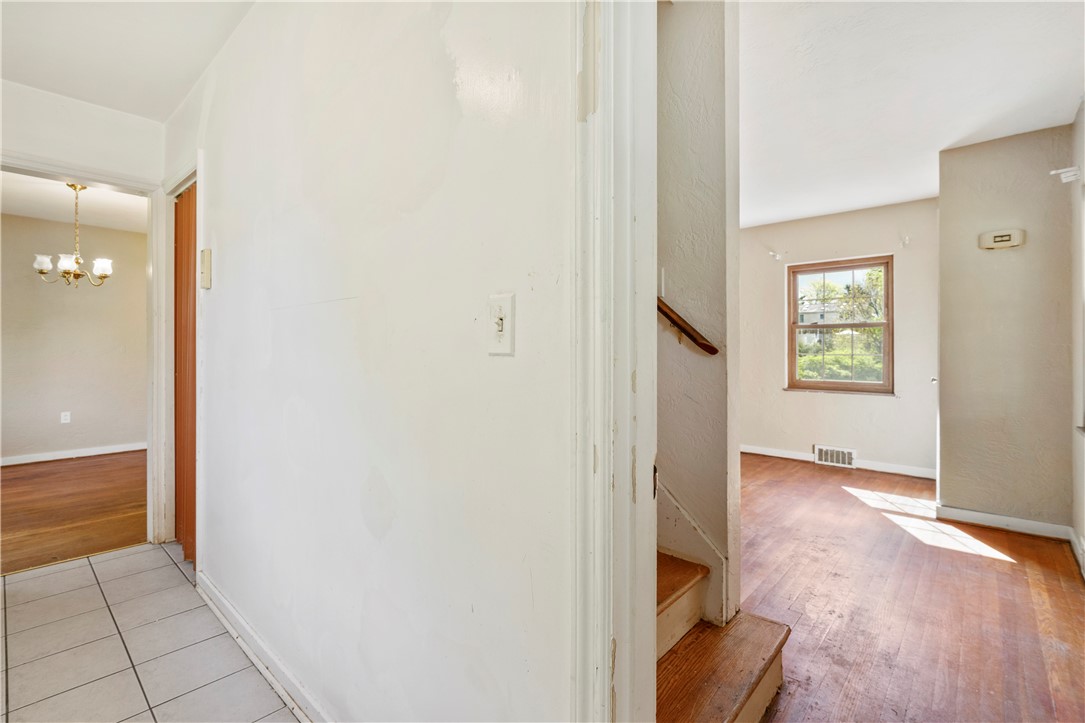 21 Old Ox Rd Rd, Bethel Park, Pennsylvania image 11
