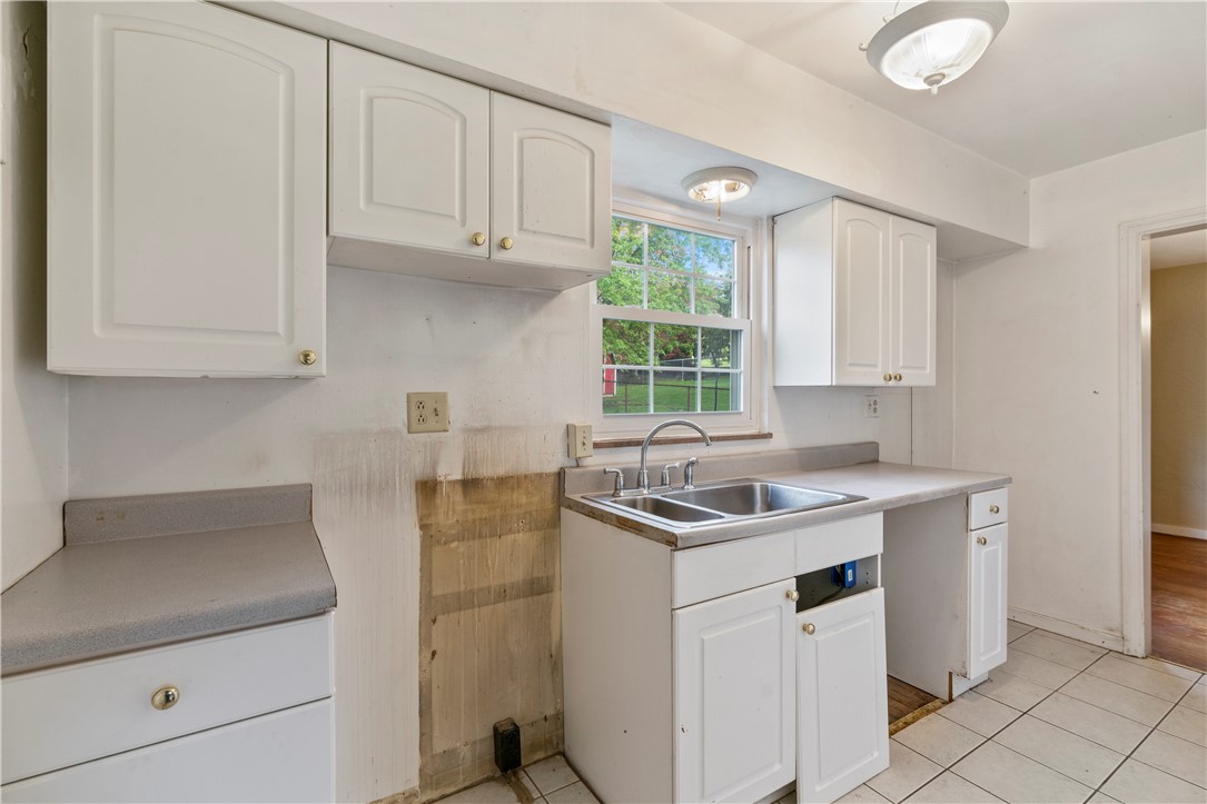 21 Old Ox Rd Rd, Bethel Park, Pennsylvania image 10