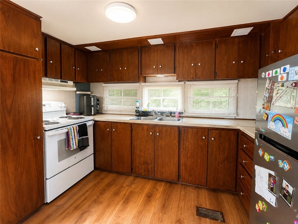 45 N Mitchell Road